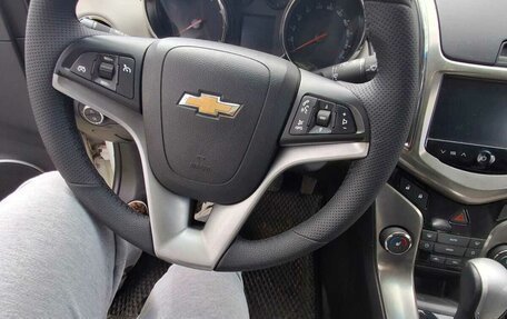 Chevrolet Cruze II, 2014 год, 910 000 рублей, 9 фотография