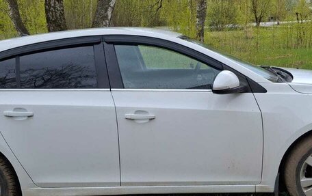Chevrolet Cruze II, 2014 год, 910 000 рублей, 13 фотография