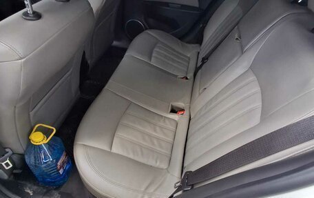 Chevrolet Cruze II, 2014 год, 910 000 рублей, 11 фотография