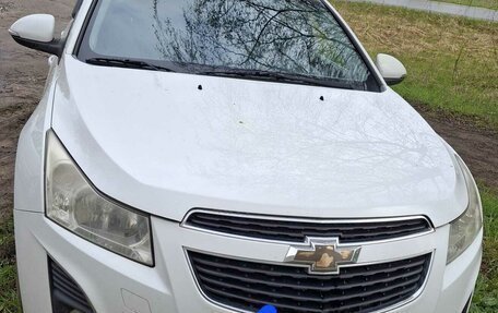 Chevrolet Cruze II, 2014 год, 910 000 рублей, 10 фотография