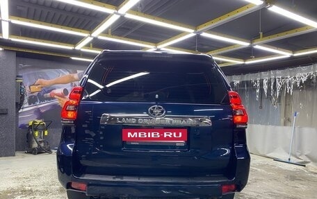 Toyota Land Cruiser Prado 150 рестайлинг 2, 2018 год, 5 200 000 рублей, 5 фотография