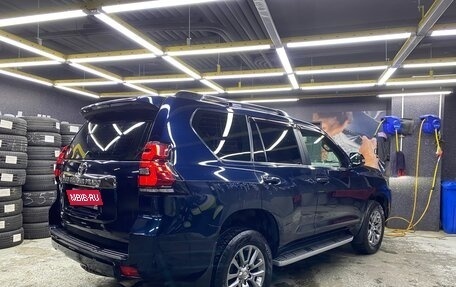 Toyota Land Cruiser Prado 150 рестайлинг 2, 2018 год, 5 200 000 рублей, 4 фотография