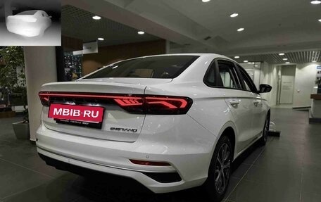 Geely Emgrand, 2024 год, 2 393 990 рублей, 4 фотография