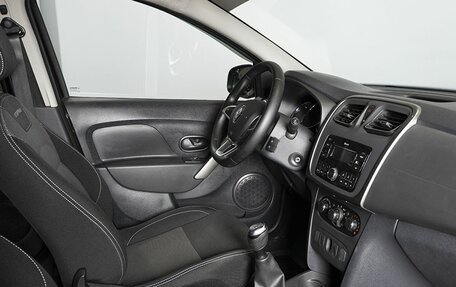 Renault Logan II, 2021 год, 1 402 400 рублей, 5 фотография
