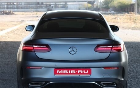 Mercedes-Benz E-Класс, 2019 год, 5 500 000 рублей, 7 фотография