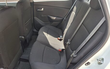 KIA Rio III рестайлинг, 2012 год, 650 000 рублей, 8 фотография