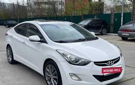 Hyundai Avante, 2011 год, 1 000 000 рублей, 4 фотография