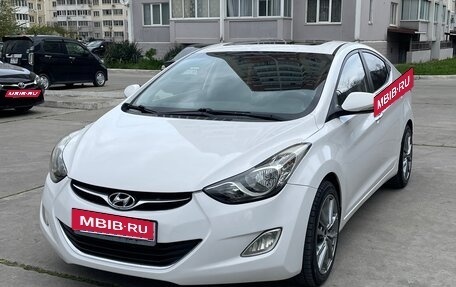 Hyundai Avante, 2011 год, 1 000 000 рублей, 5 фотография