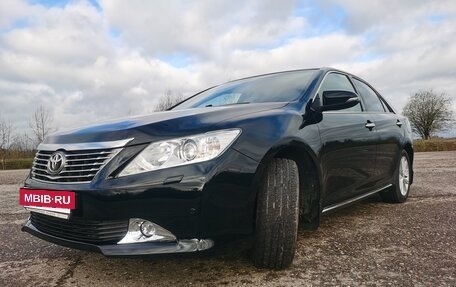 Toyota Camry, 2012 год, 1 650 000 рублей, 3 фотография
