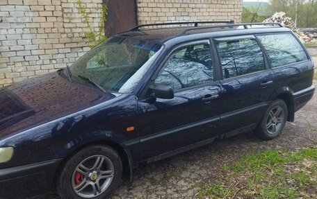 Volkswagen Passat B4, 1994 год, 462 000 рублей, 3 фотография