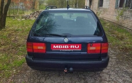Volkswagen Passat B4, 1994 год, 462 000 рублей, 2 фотография