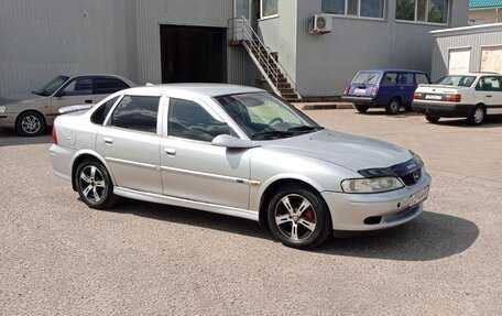 Opel Vectra B рестайлинг, 1998 год, 220 000 рублей, 4 фотография