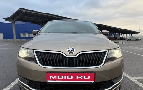 Skoda Rapid I, 2018 год, 1 450 000 рублей, 14 фотография
