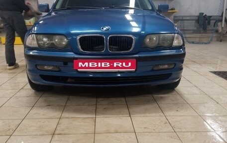 BMW 3 серия, 2000 год, 475 000 рублей, 24 фотография