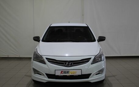 Hyundai Solaris II рестайлинг, 2015 год, 656 250 рублей, 2 фотография