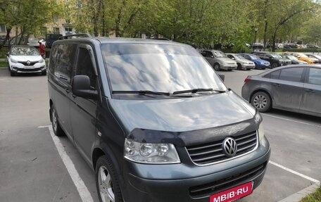 Volkswagen Caravelle T5, 2008 год, 1 300 000 рублей, 3 фотография
