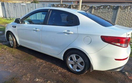 KIA Rio III рестайлинг, 2016 год, 1 000 000 рублей, 7 фотография