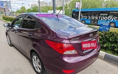 Hyundai Solaris II рестайлинг, 2012 год, 850 000 рублей, 6 фотография