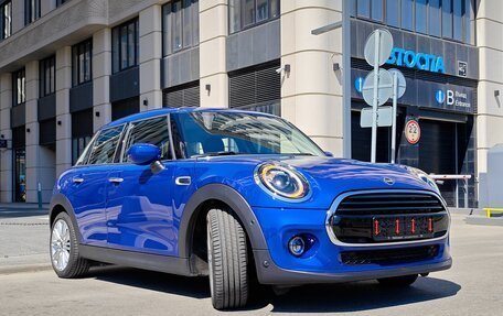 MINI Hatch, 2021 год, 2 750 000 рублей, 2 фотография