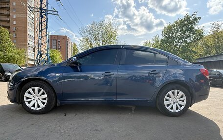 Chevrolet Cruze II, 2011 год, 900 000 рублей, 3 фотография