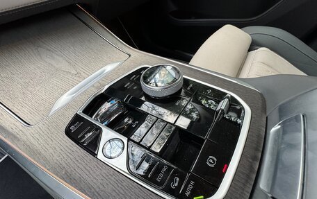 BMW X7, 2022 год, 13 000 000 рублей, 8 фотография