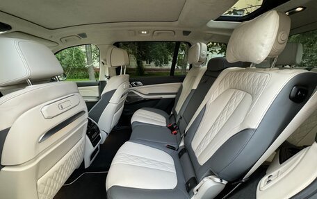 BMW X7, 2022 год, 13 000 000 рублей, 9 фотография