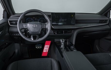 Toyota Camry, 2025 год, 4 500 000 рублей, 6 фотография