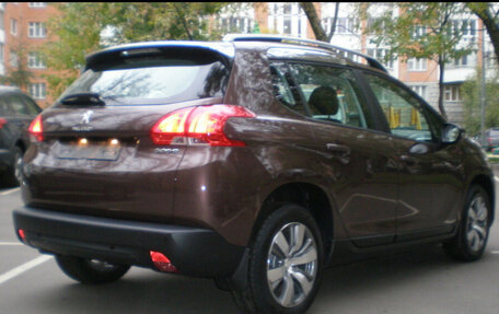 Peugeot 2008 II, 2014 год, 850 000 рублей, 5 фотография