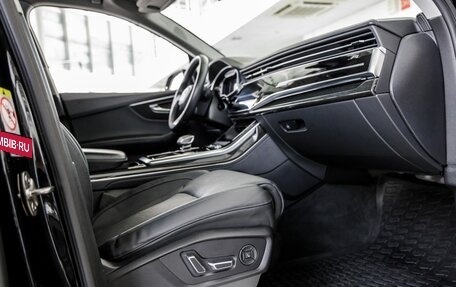 Audi Q7, 2021 год, 5 998 000 рублей, 25 фотография