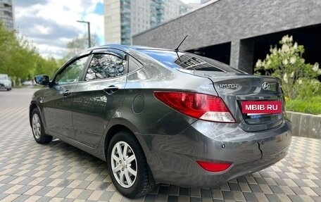 Hyundai Solaris II рестайлинг, 2012 год, 670 000 рублей, 6 фотография