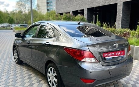 Hyundai Solaris II рестайлинг, 2012 год, 670 000 рублей, 2 фотография