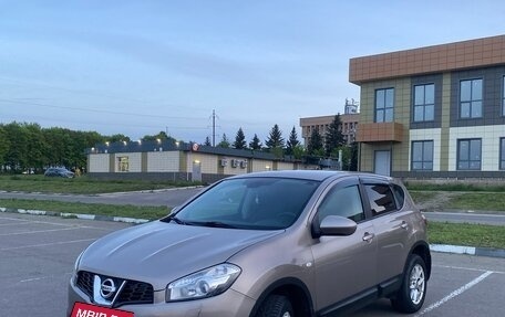 Nissan Qashqai, 2010 год, 780 000 рублей, 1 фотография