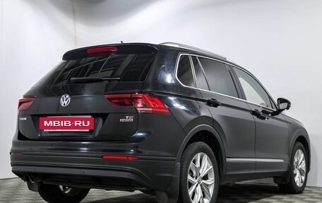 Volkswagen Tiguan II, 2017 год, 1 899 000 рублей, 4 фотография