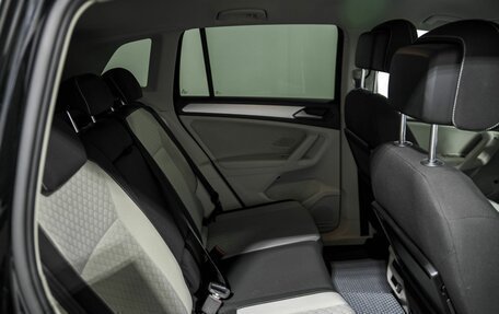Volkswagen Tiguan II, 2017 год, 1 899 000 рублей, 15 фотография