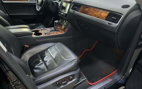 Volkswagen Touareg III, 2010 год, 1 600 000 рублей, 5 фотография