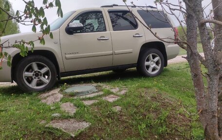 Chevrolet Tahoe III, 2009 год, 1 250 000 рублей, 10 фотография