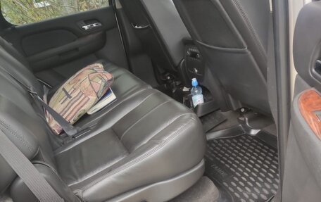 Chevrolet Tahoe III, 2009 год, 1 250 000 рублей, 12 фотография