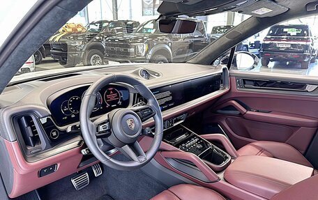 Porsche Cayenne III, 2025 год, 24 000 000 рублей, 17 фотография