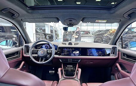 Porsche Cayenne III, 2025 год, 24 000 000 рублей, 34 фотография
