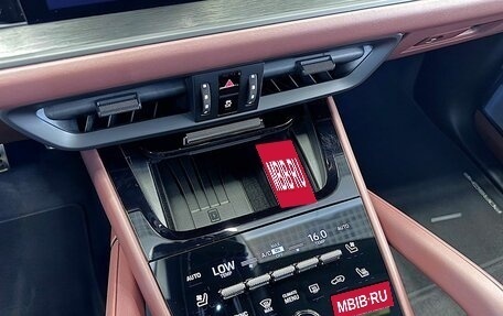 Porsche Cayenne III, 2025 год, 24 000 000 рублей, 24 фотография