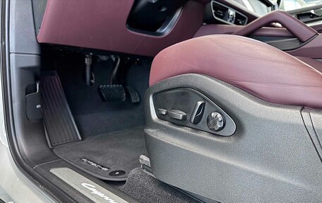 Porsche Cayenne III, 2025 год, 18 000 000 рублей, 17 фотография
