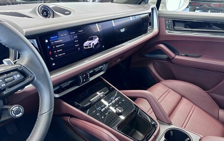 Porsche Cayenne III, 2025 год, 18 000 000 рублей, 23 фотография
