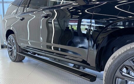 Cadillac Escalade V, 2023 год, 16 099 999 рублей, 2 фотография