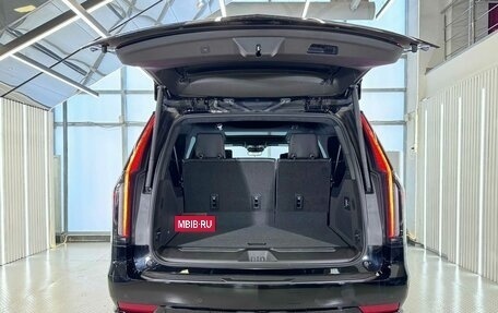 Cadillac Escalade V, 2023 год, 16 099 999 рублей, 8 фотография