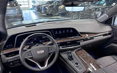Cadillac Escalade V, 2023 год, 16 099 999 рублей, 33 фотография