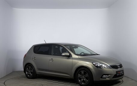 KIA cee'd I рестайлинг, 2011 год, 720 000 рублей, 3 фотография