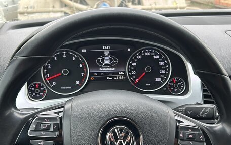 Volkswagen Touareg III, 2013 год, 2 250 000 рублей, 1 фотография