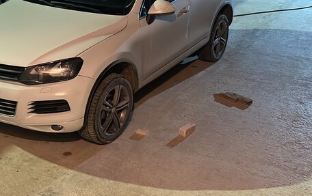 Volkswagen Touareg III, 2013 год, 2 250 000 рублей, 3 фотография