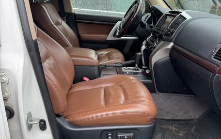 Toyota Land Cruiser 200, 2015 год, 4 590 000 рублей, 5 фотография
