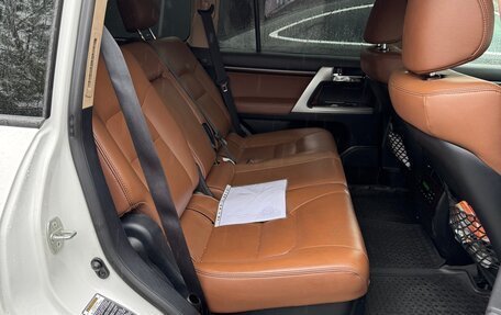 Toyota Land Cruiser 200, 2015 год, 4 590 000 рублей, 7 фотография